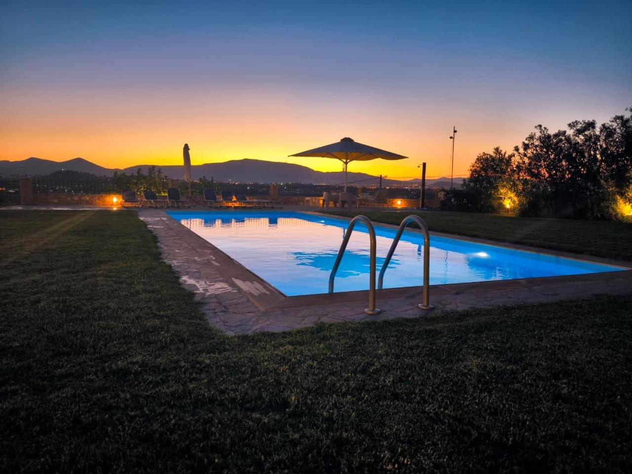 Ellie'S Stonehouse Gianapa, Porto Rafti, Greece, 190 03, Gr Villa Exterior photo
